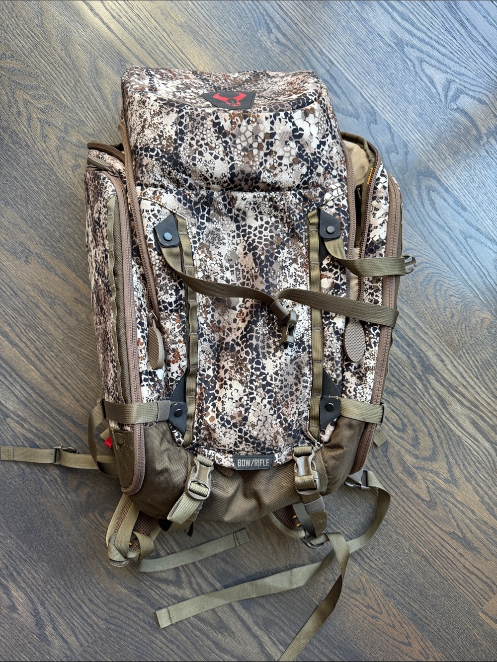 Badlands Camo Hunting Backpack - Bow/Rifle